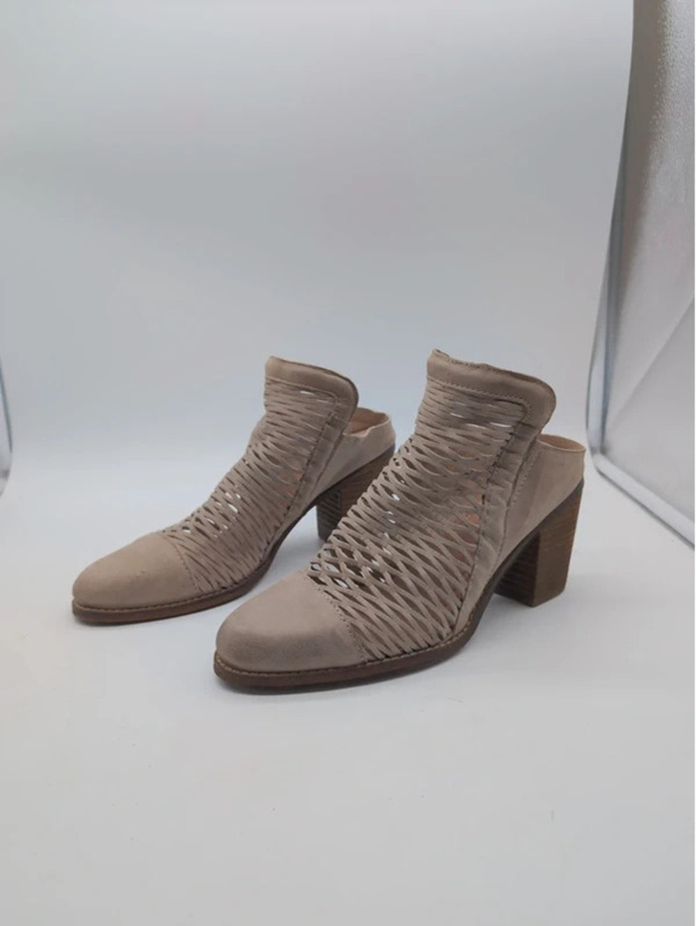 Diba True Landing Crew Woven Leather Mules Taupe 9.5